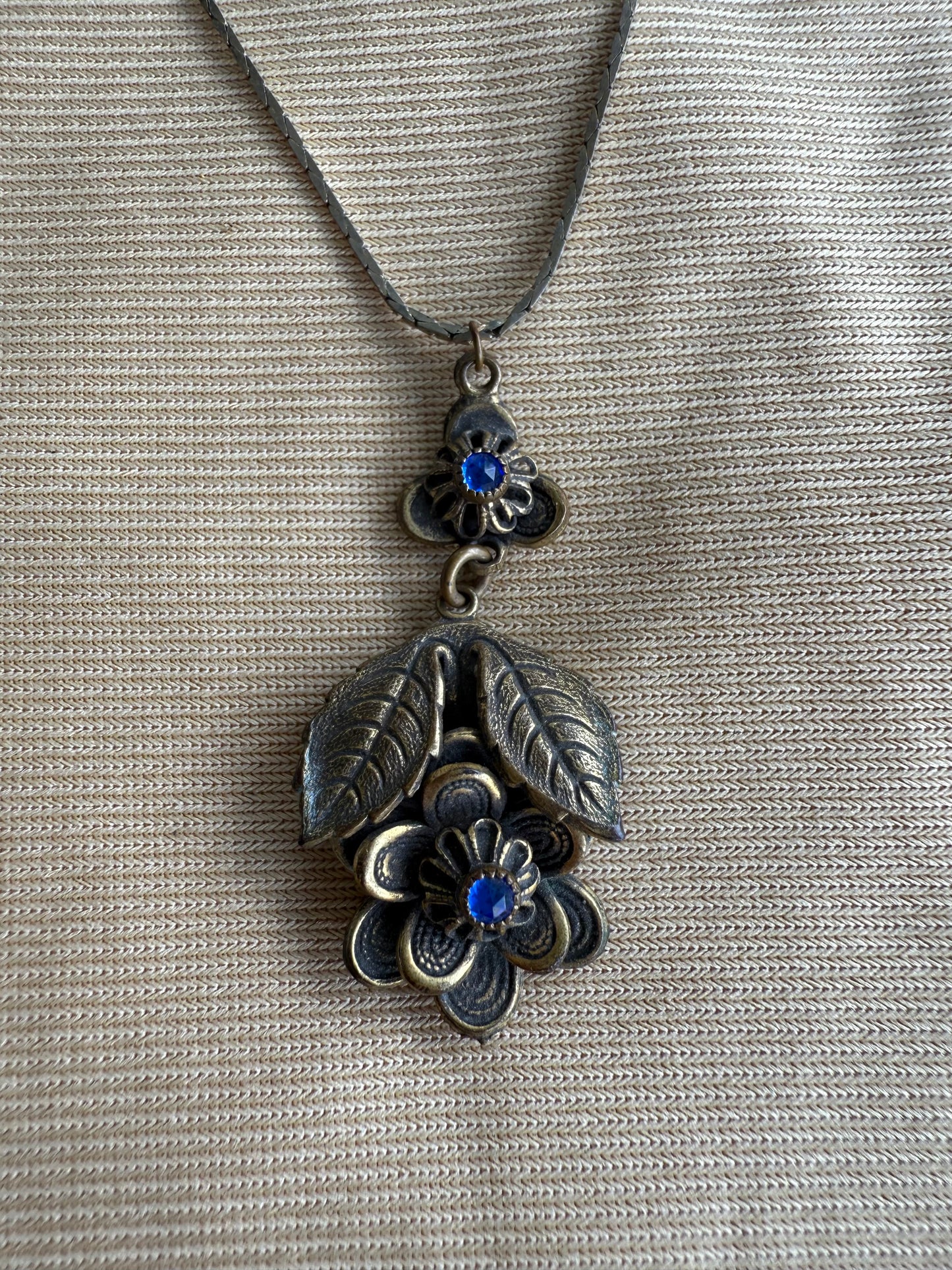 Gold and Blue Floral Vintage 3D Necklace
