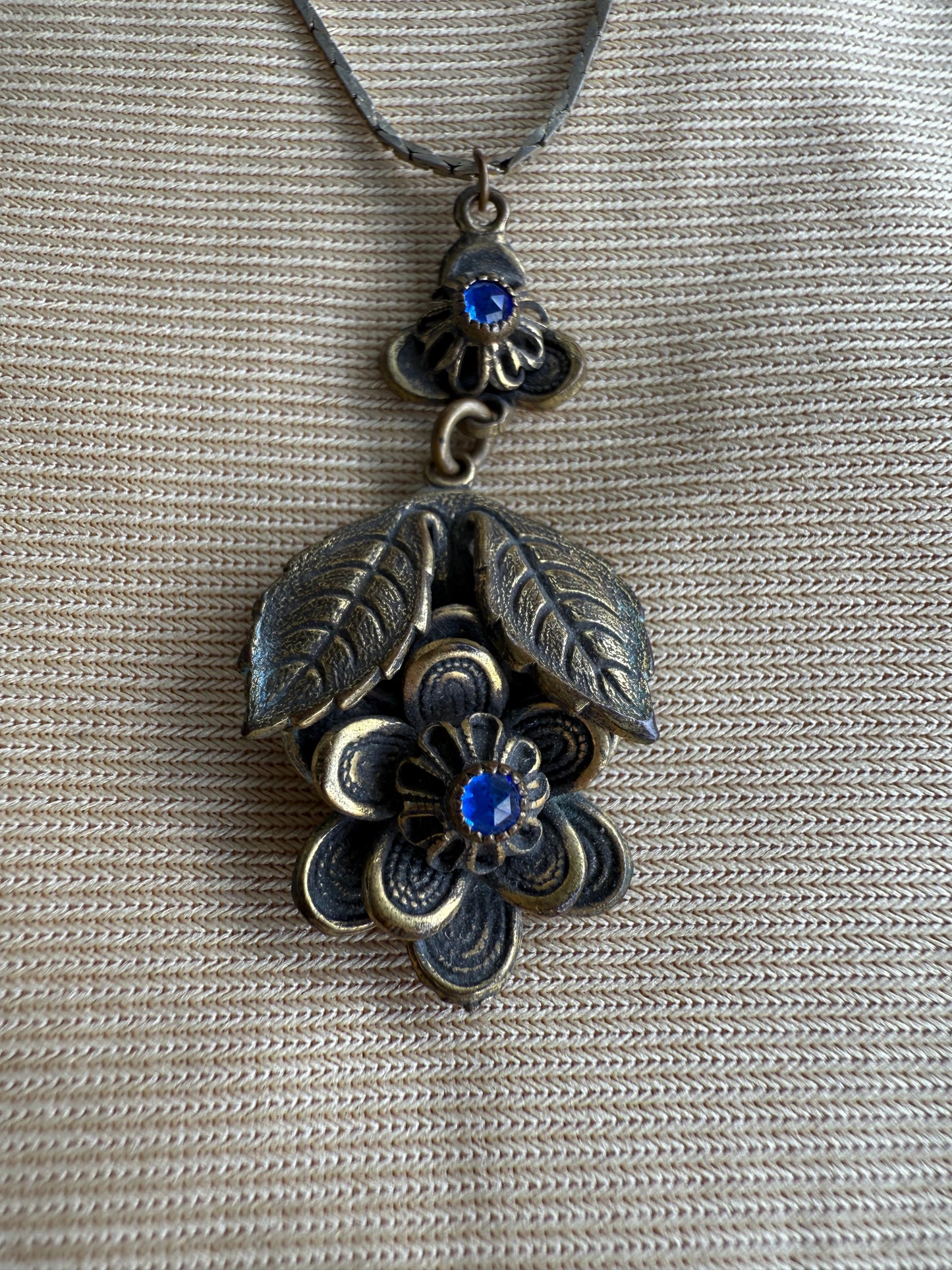 Gold and Blue Floral Vintage 3D Necklace