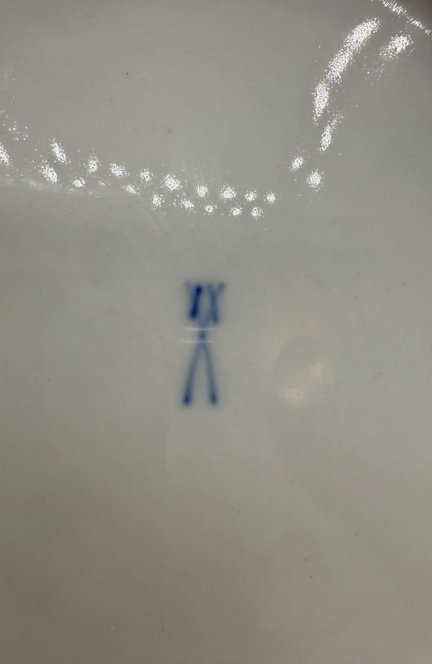 Meissen Blue and White Onion Plate with Gold Rim, 7”