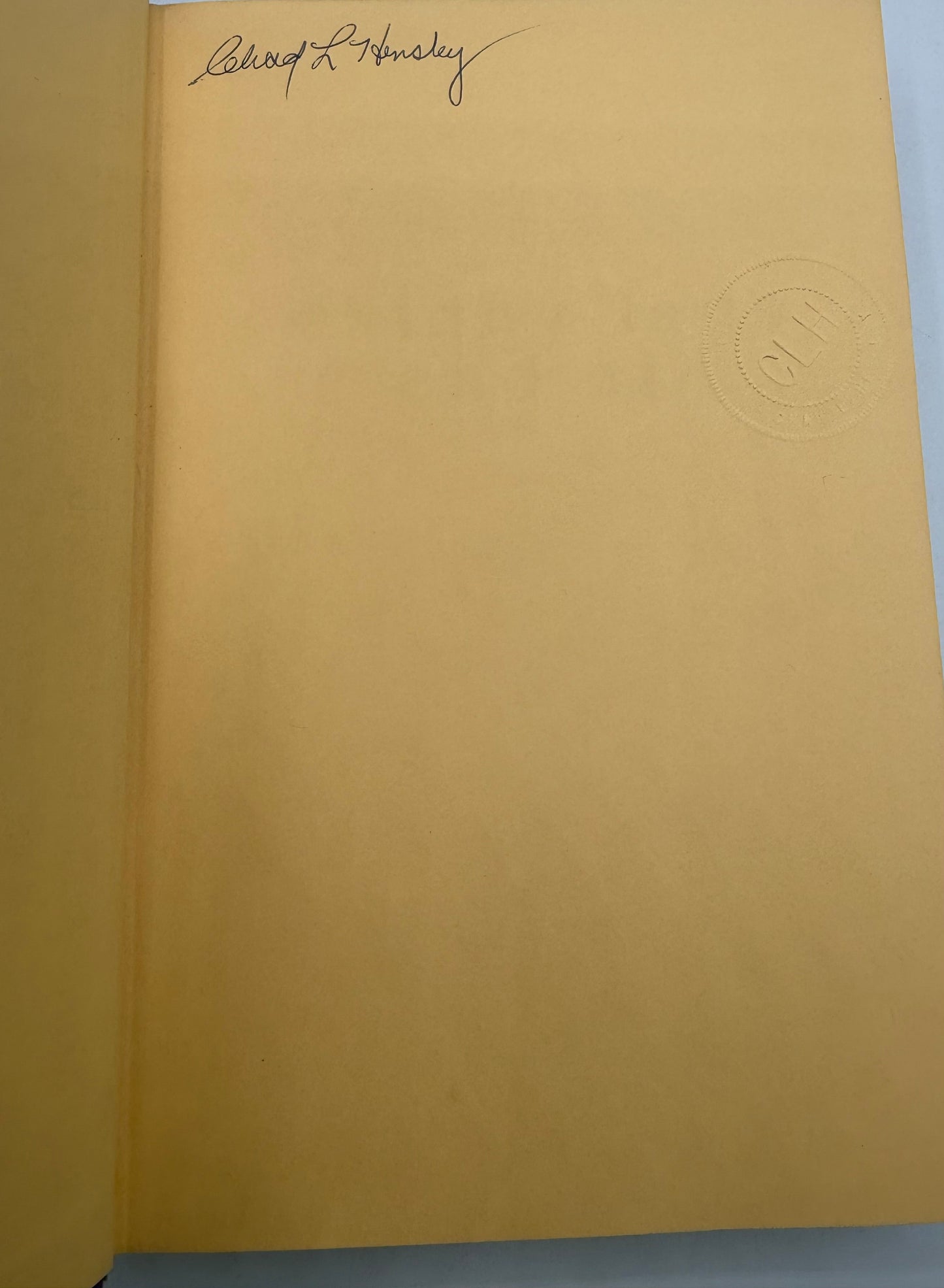 Tom Robbins' Skinny Legs and All