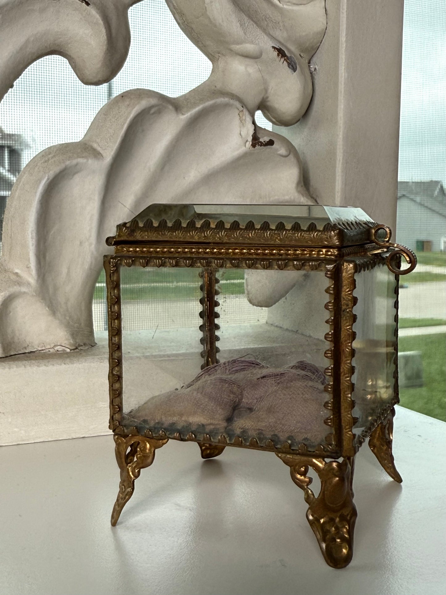 French 19th Century Jewelry Box with Tuft