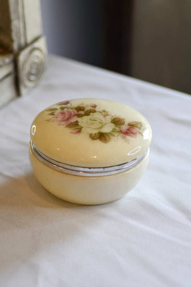 Vintage White Alabaster Jewelry Box, 4"