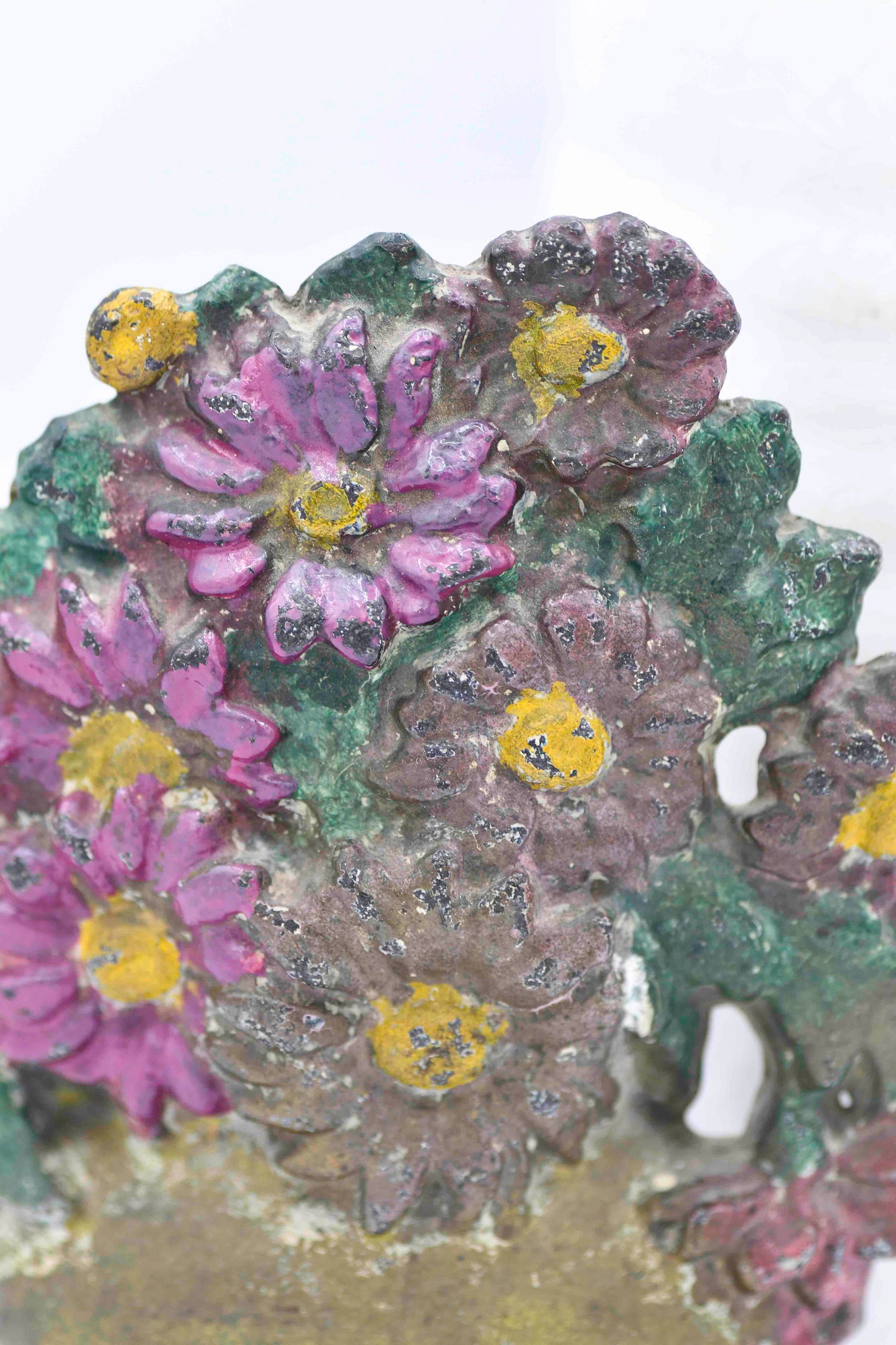 Hubley Style Flower Basket Doorstop