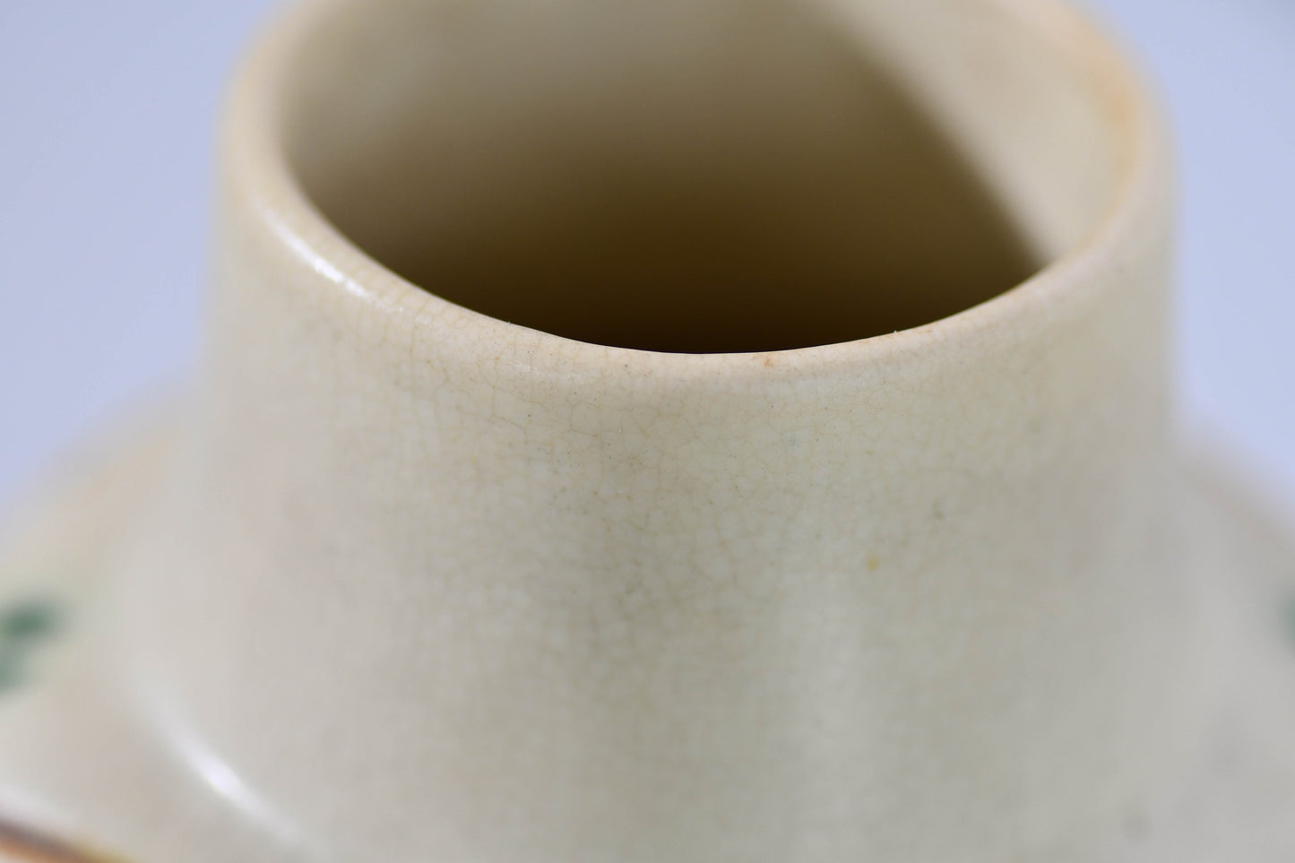 Roseville Beige Rose Vase, Vintage Velmoss Floral Vase, 8"