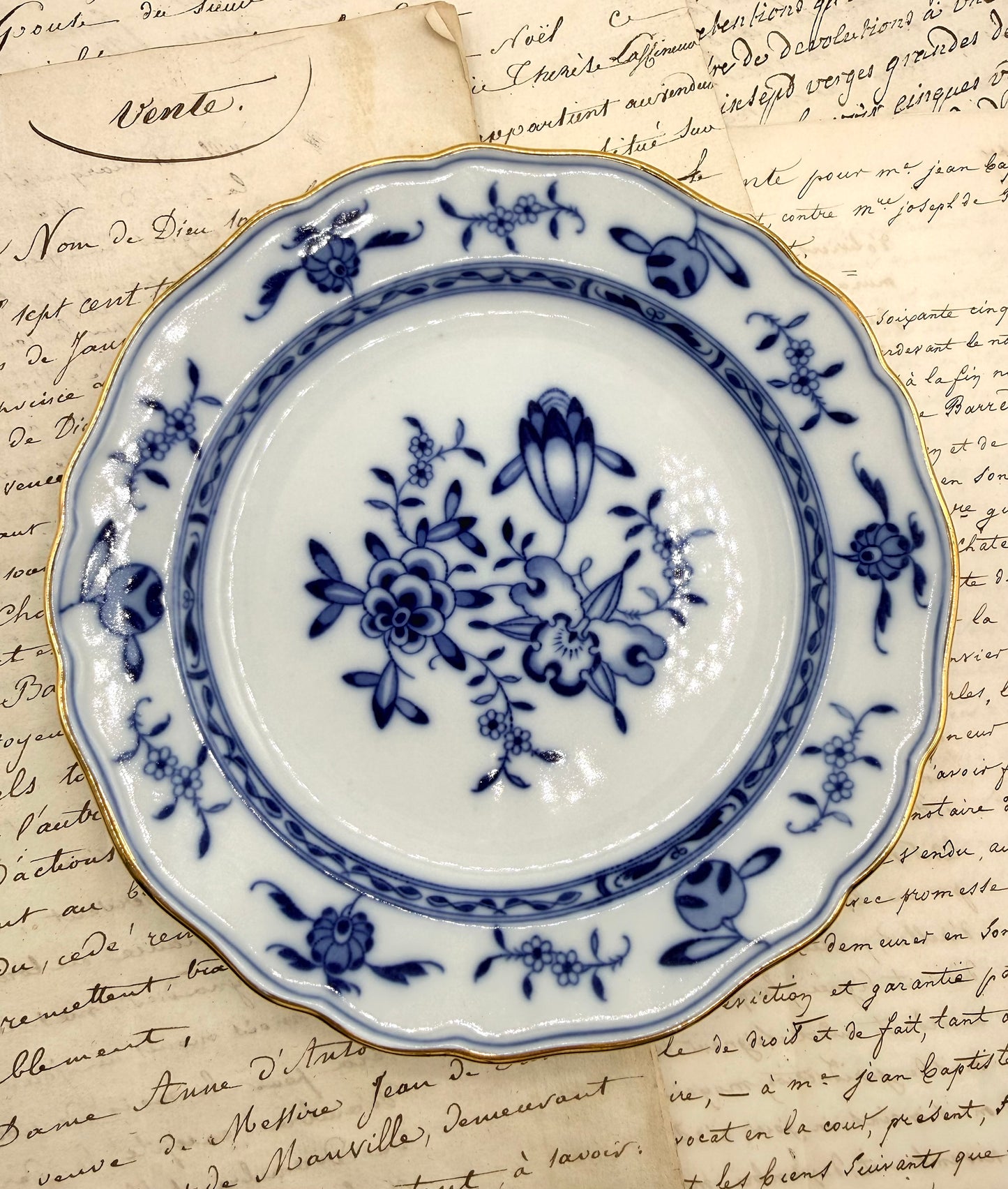 Meissen Blue and White Onion Plate with Gold Rim, 7”