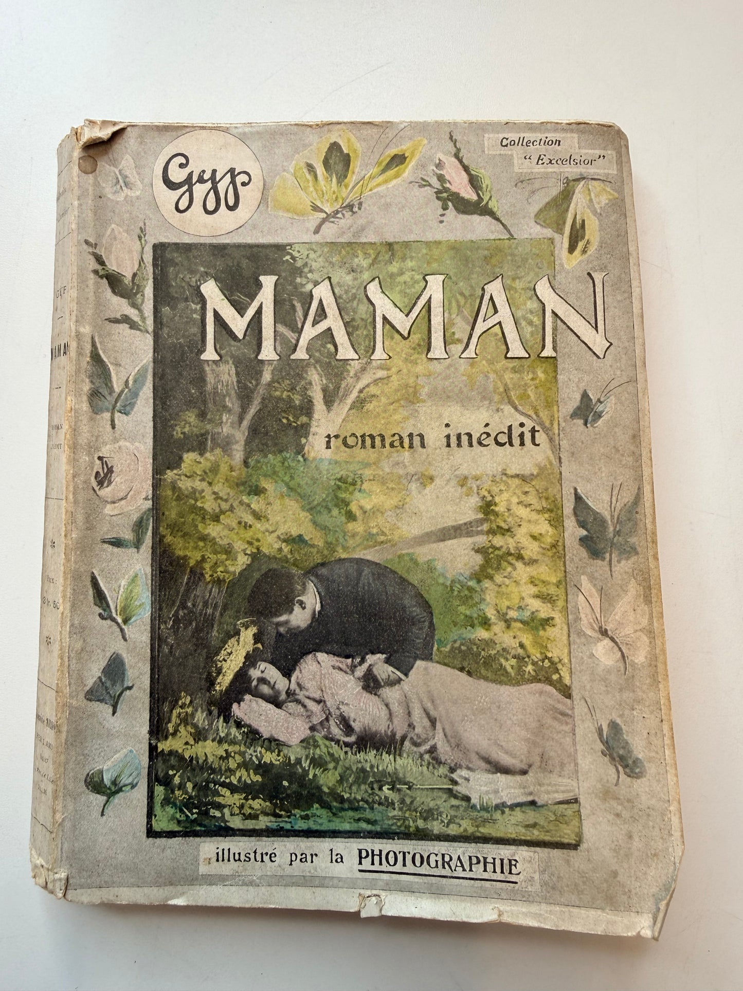 Maman or "Mom", an unpublished French novel