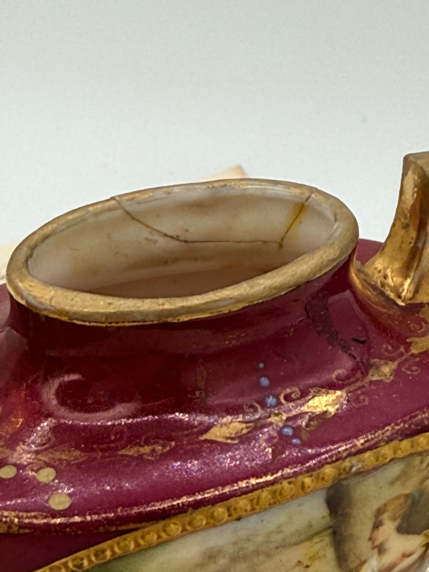 299- Ackermann & Fritze Small Urn, Royal Vienna Style