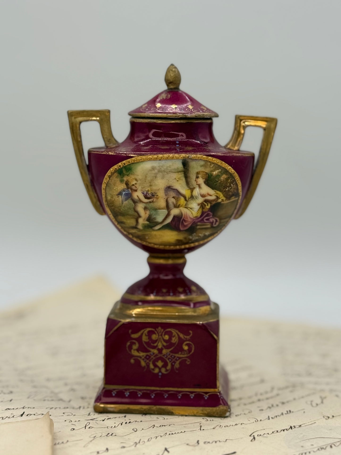 299- Ackermann & Fritze Small Urn, Royal Vienna Style
